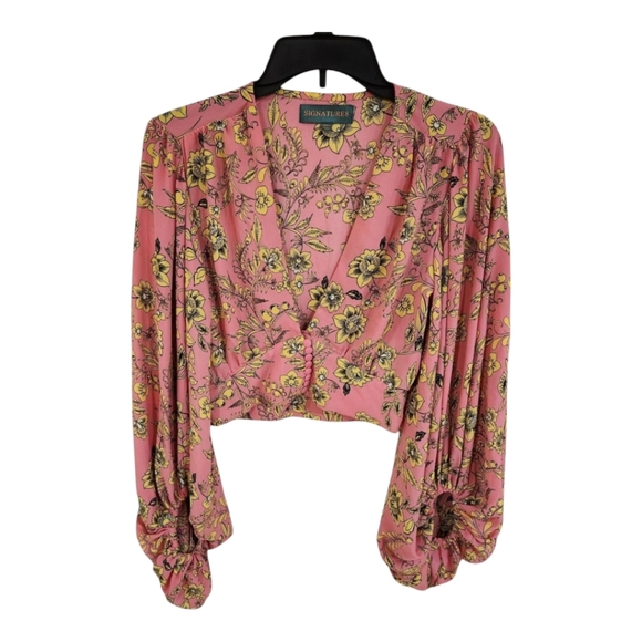 Signature8 Tops - Signature8 Crop Top Blouse Balloon Sleeves Plunge Neck Pink Floral Button Small